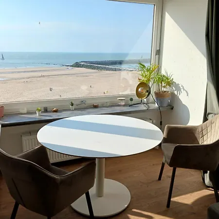 Deer Vlakbij Zee Lägenhet *