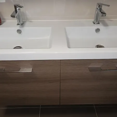 公寓 Deer Vlakbij Zee *